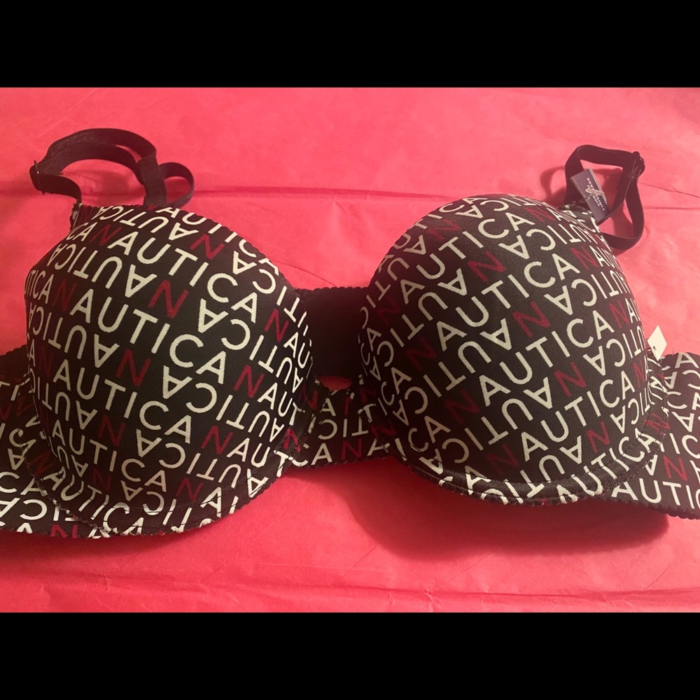 Brand New Nautica push up bra size:34B